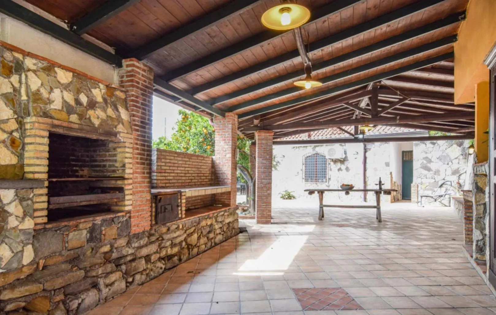 Villa Les Barriques Gaggi Apartment